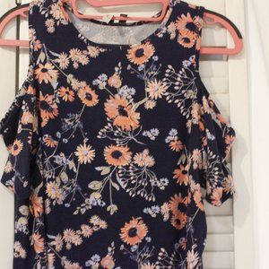 Feathers Maternity Short Sleeve Dress sz XL